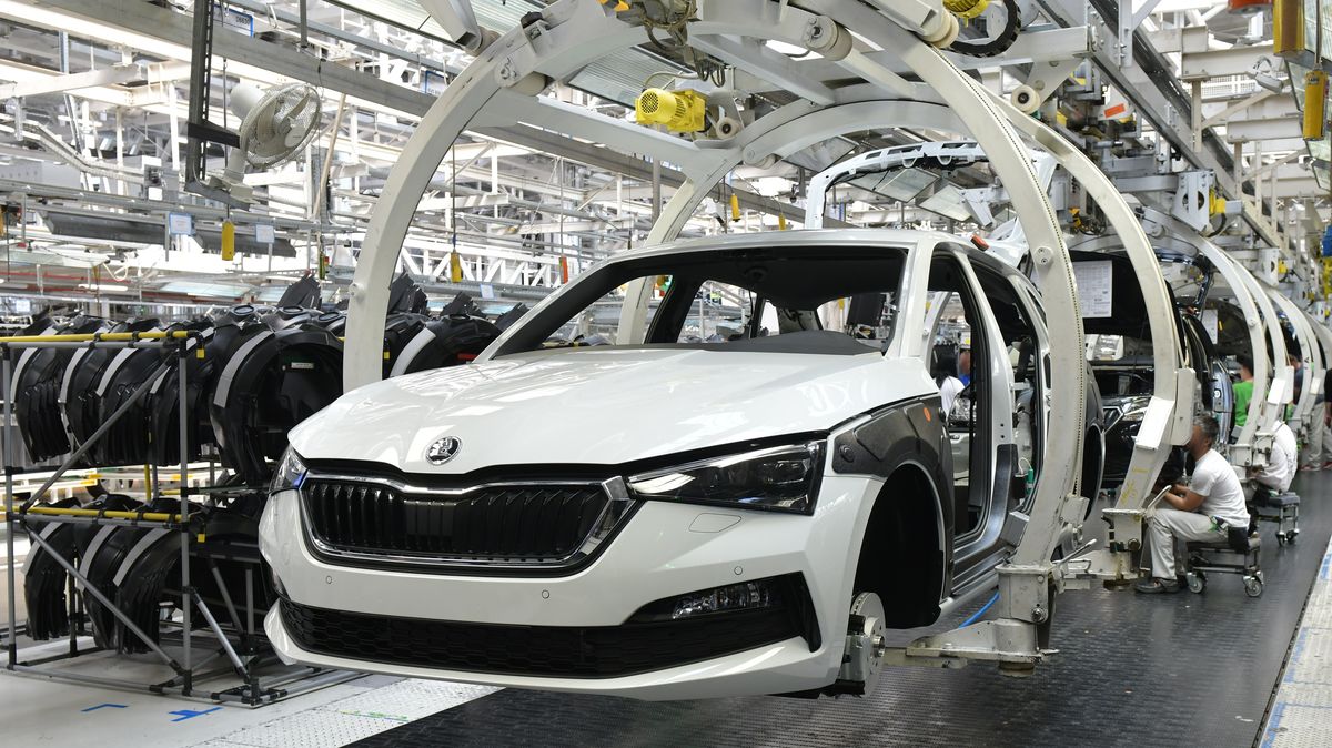 Exportérem roku se opět stala automobilka Škoda Auto